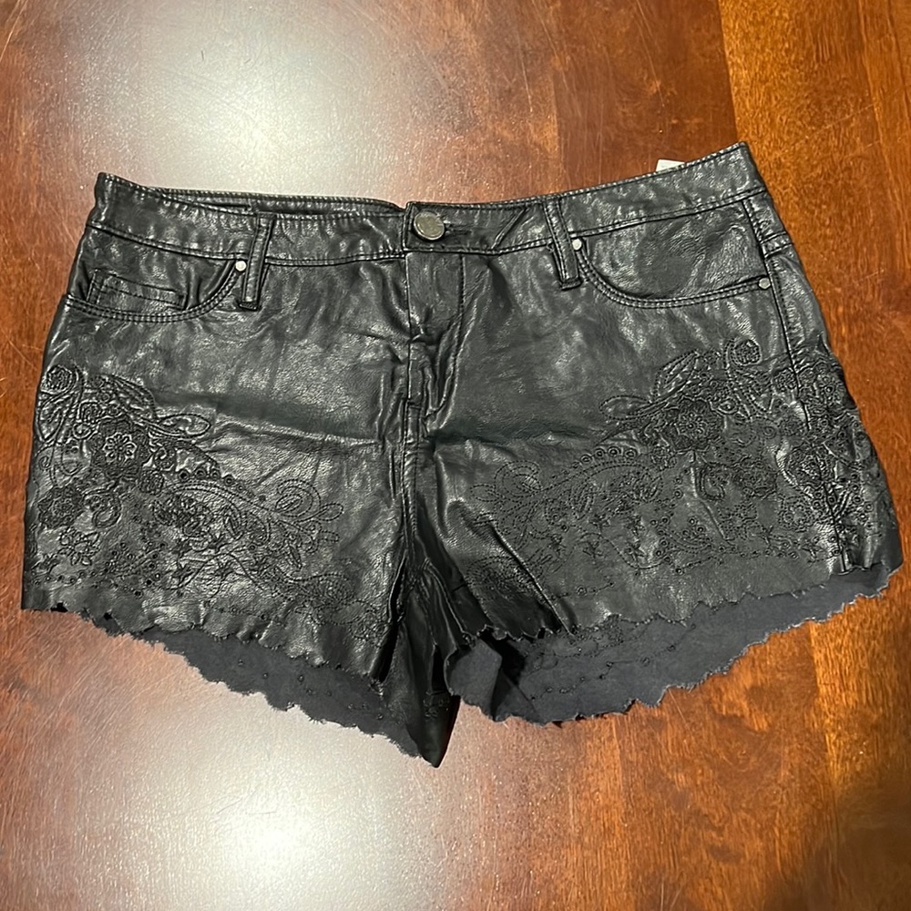 Blank NYC Black Leather Jean Shorts Size 6